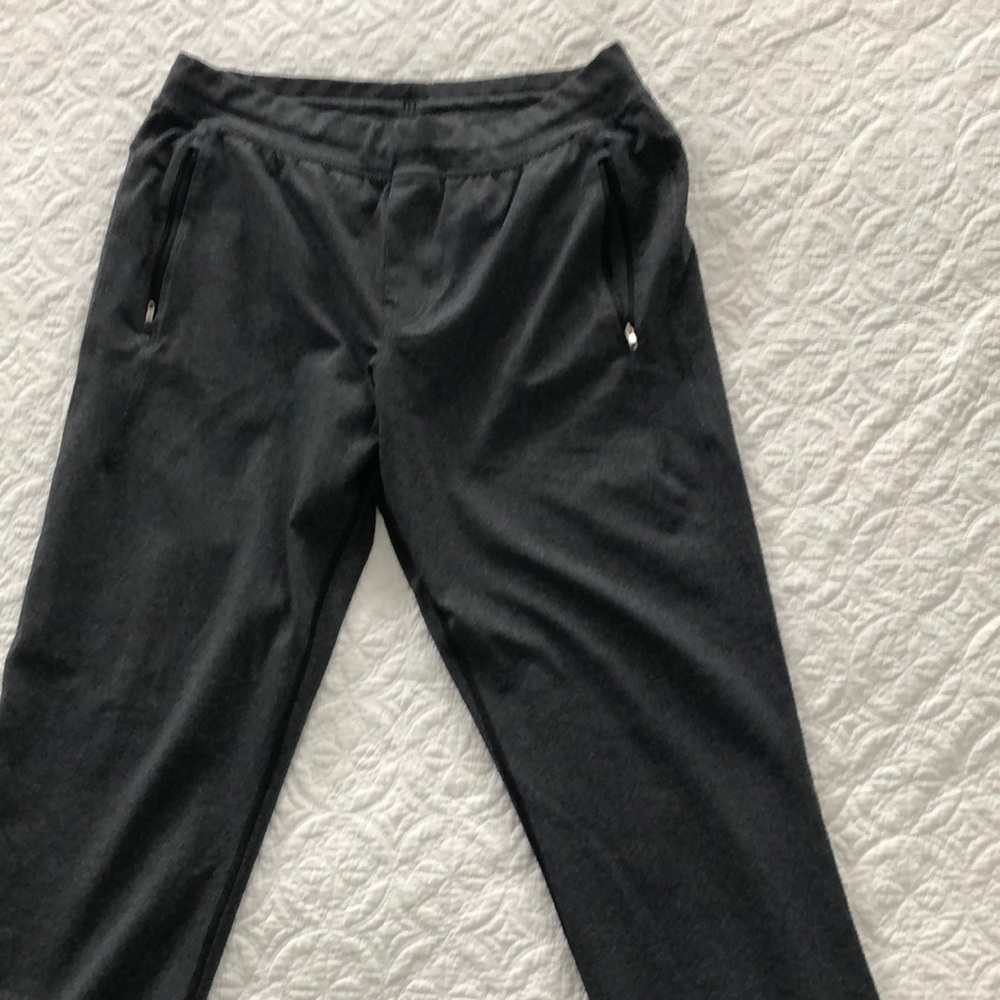 Men’s Lululemon fleece joggers pants xxl gray.